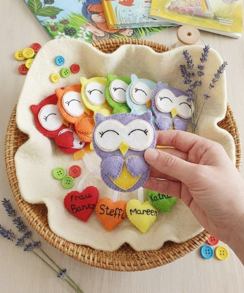 Owl With Heart Felt Bookmark, Custom Owl Bookmark, Embroidered Animal Bookmark, Handmade 3D Felt Gift, Pet Lover Gift