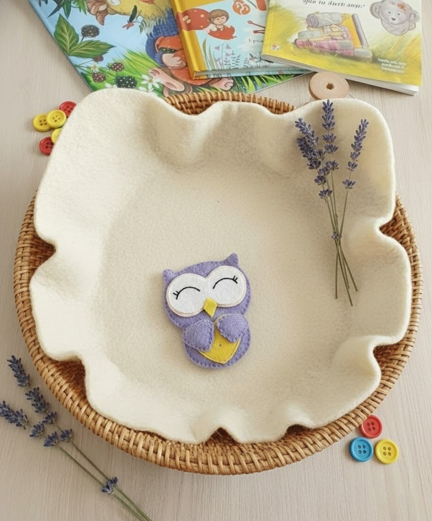 Owl With Heart Felt Bookmark, Custom Owl Bookmark, Embroidered Animal Bookmark, Handmade 3D Felt Gift, Pet Lover Gift