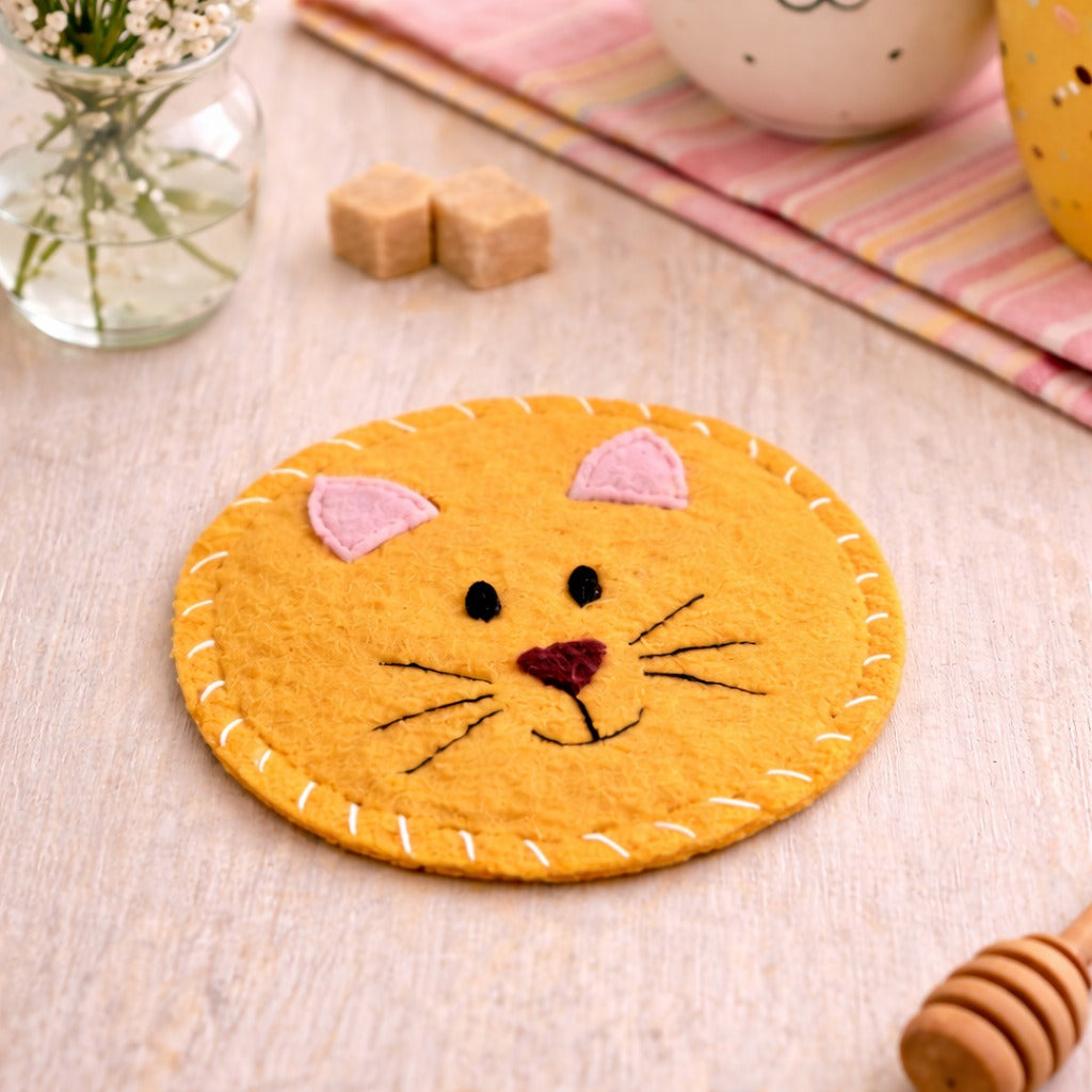 Handmade Felt Animal Coasters, Cute Cat Bunny Dog Drink Coaster Set, Kawaii Mug Mat, Handmade Table Protector, Gift for Animal Lovers