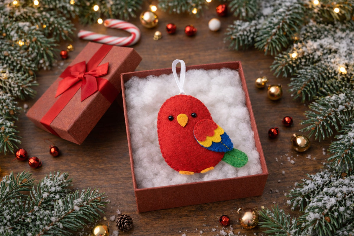 Handmade Parrot Felt Ornament, Custom Parrot/Bird Ornament Gift, Bird Lover Gift, Hanging Decor, Holiday Ornament