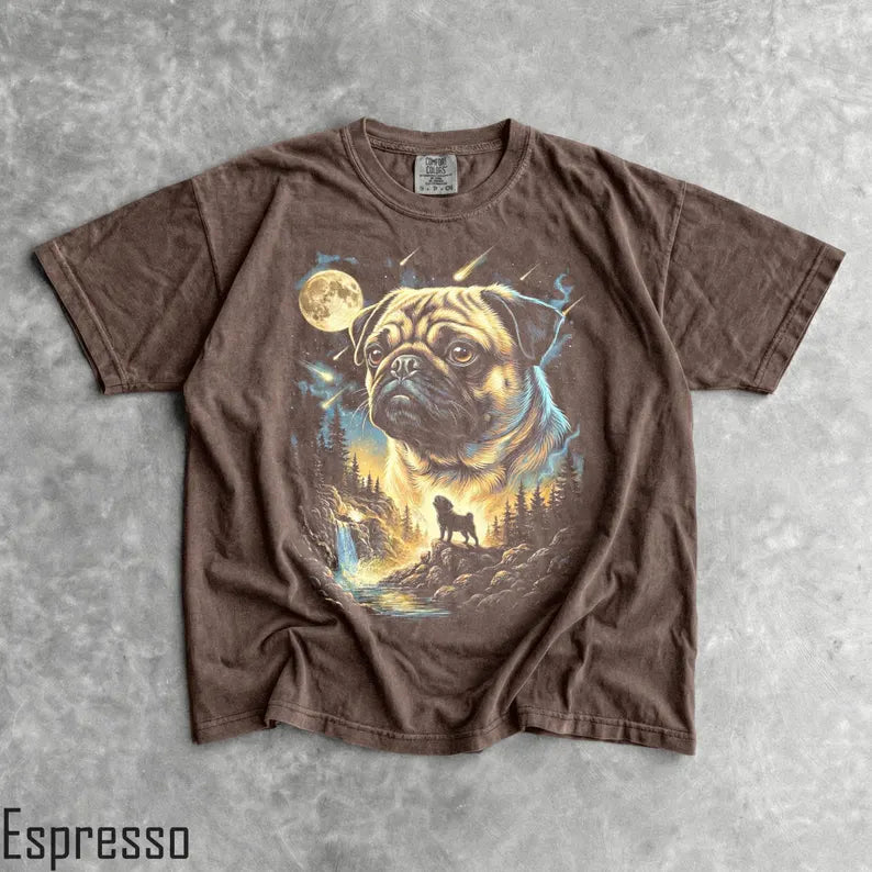 Pug Howling Moon T-Shirt - Men & Women's Unisex Graphic Tee - Vintage 90s Dog Meme Shirt - Funny Pug Mom Tee - Dumb Shirt