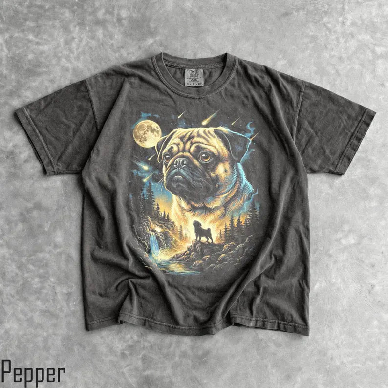 Pug Howling Moon T-Shirt - Men & Women's Unisex Graphic Tee - Vintage 90s Dog Meme Shirt - Funny Pug Mom Tee - Dumb Shirt